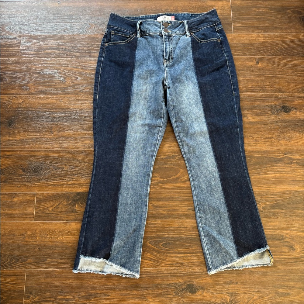 CAbi Women's Dark and Light Blue Ankle Jeans - Picture 2 of 7
